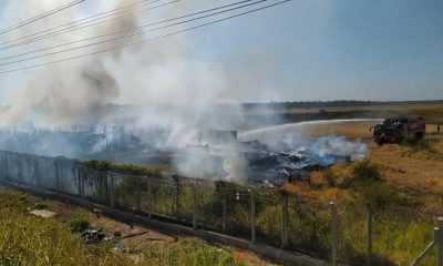 El fuego se produjo en zona del aeropuerto Silvio Pettirossi. Captura video