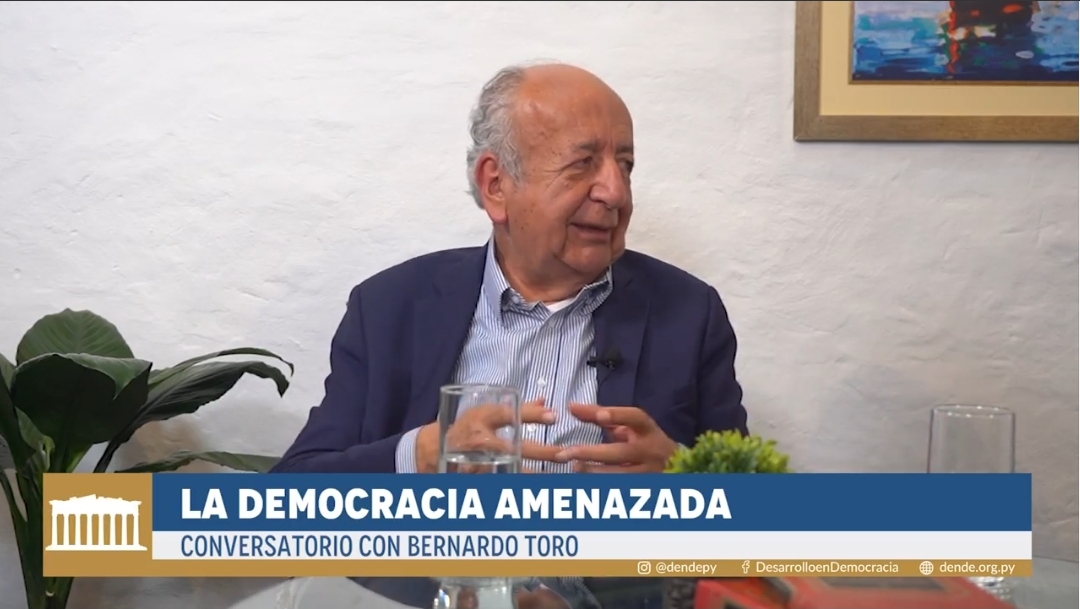 Bernardo Toro. Gentileza