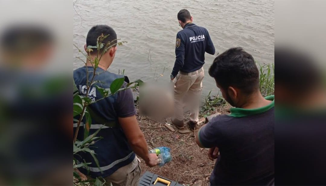 El cuerpo fue encontrado a orillas del río Monday. Foto: Gentileza