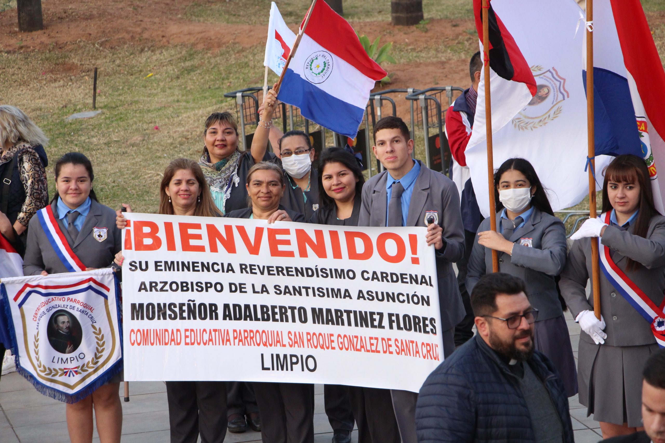 Así recibieron a su eminencia, el primer cardenal paraguayo. (Foto CEP)