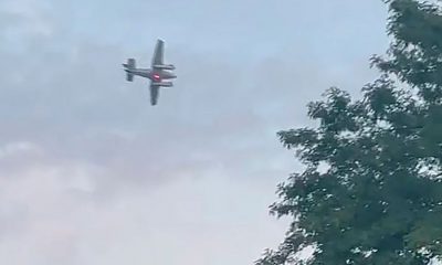 Un piloto sobrevuela la ciudad de Tupelo en Misisipi. Foto: Infobae