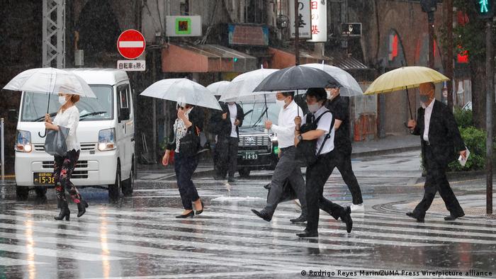 La vida cotidiana vuelve a la normalidad en las calles de Tokio. Foto: DW