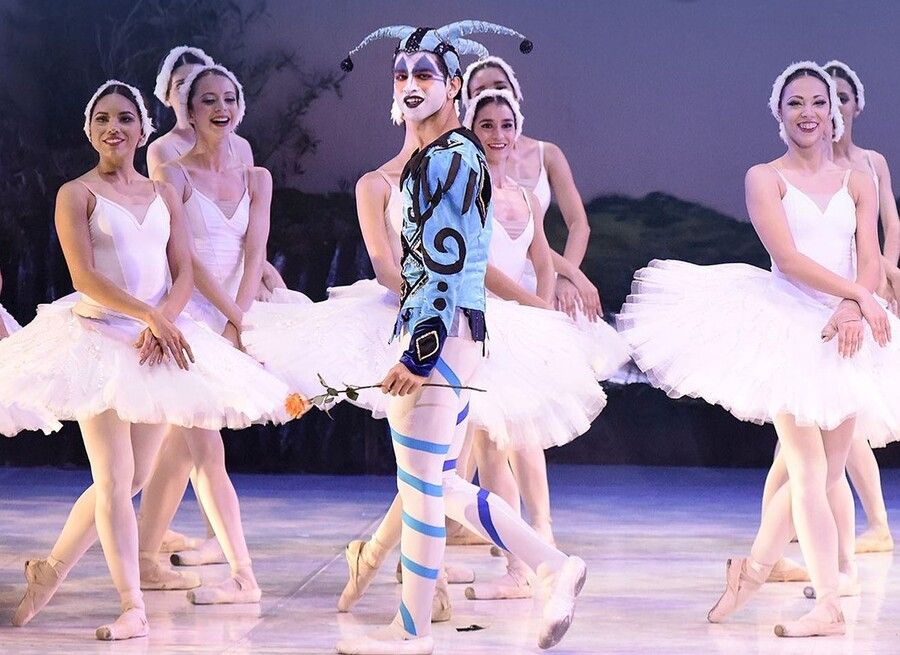 Ballet Clásico y Moderno Municipal de la Ciudad de Asunción. Cortesía