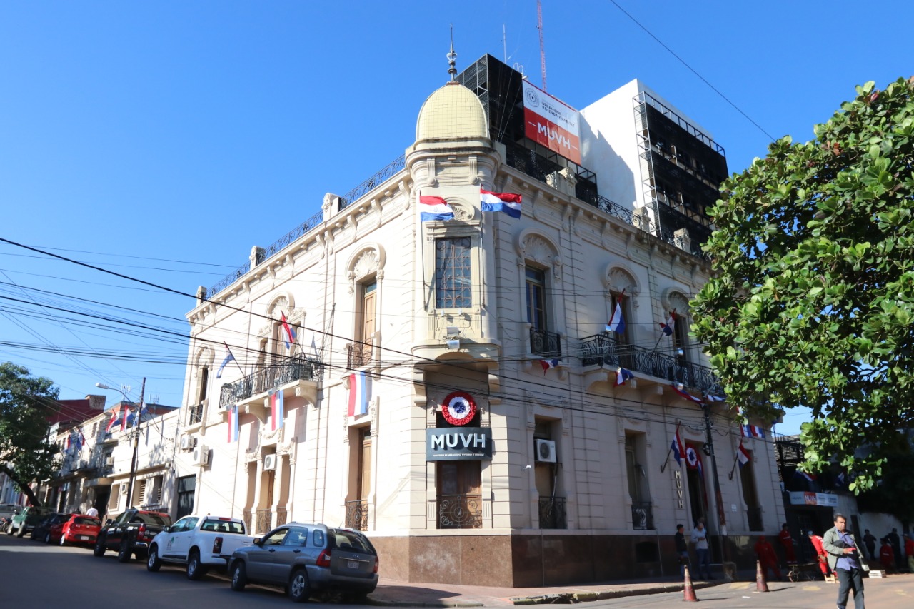 El MUVH no procesará solicitudes de quienes deban la prestación alimenticia. Foto: Gentileza.