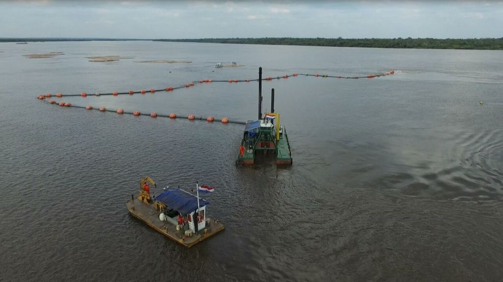 Dragado de Río Paraguay. Foto: Gentileza.