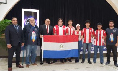 Delegación de paraguayos en la ciudad de Panamá. Foto: Gentileza