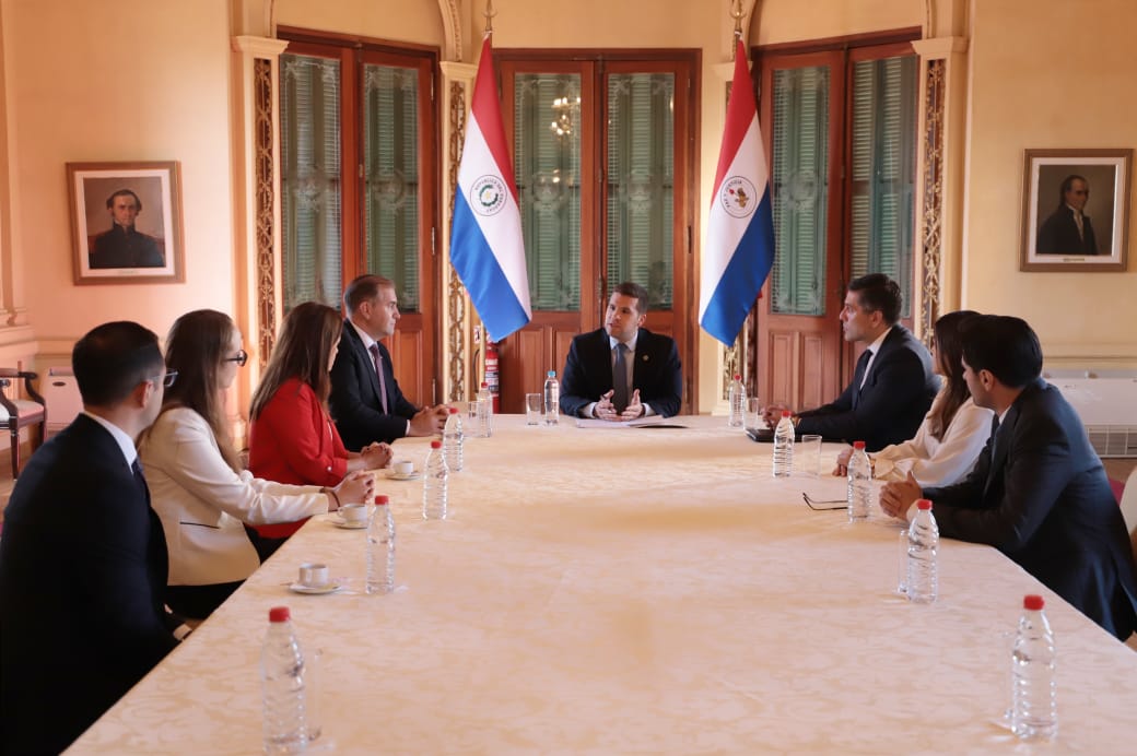 Esta mañana inició la reunión en el Palacio de Gobierno. Foto: Agencia IP