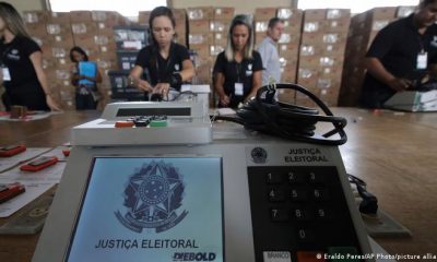 El Partido Liberal de Jair Bolsonaro requirió invalidar los votos de las urnas electrónicas en las que aseguran "fueron comprobadas disconformidades irreparables de funcionamiento". Foto: DW