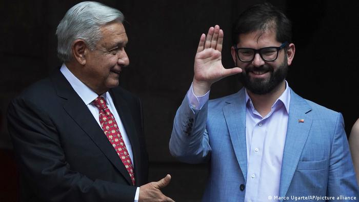 El mandatario de Chile, Gabriel Boric, se reunió el martes con su par mexicano Andrés López Obrador en el Palacio Nacional en Ciudad de México. Foto: DW.