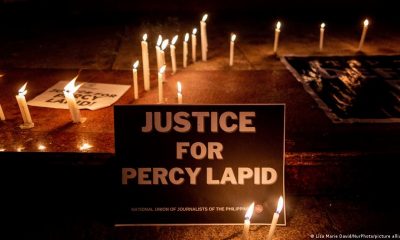 Ciudadanos filipinos piden Justicia tras el asesinato del periodista Percival Mabasa, "Percy Lapid". Foto: DW.