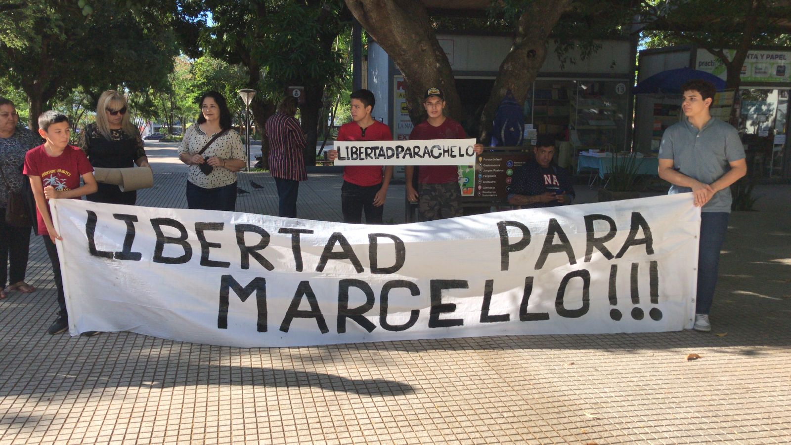 Familiares y amigos piden libertad para Marcello Fretes. Foto: Gentileza.