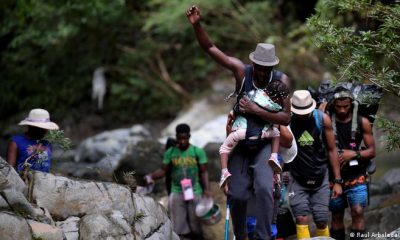 La crisis en Haití ha incrementado el éxodo. Miles emigran cruzando la frontera con República Dominicana y otros buscan una ruta hacia Estados Unidos a través de Panamá y Colombia. Foto: DW.