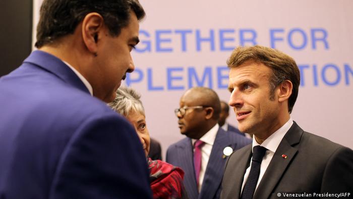 Maduro conversando con Macron supone el comienzo del fin de una era en el reconocimiento internacional a Juan Guaidó. Foto: DW.