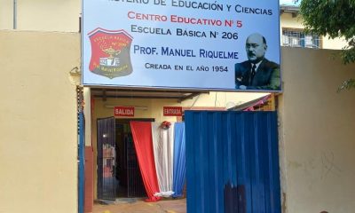 Escuela Básica Prof. Manuel Riquelme. Foto: Facebook.