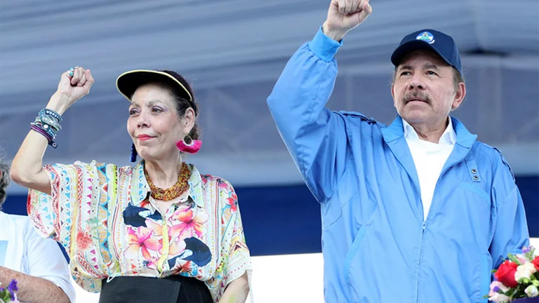 Rosario Murillo y Daniel Ortega, líderes de la dictadura en Nicaragua. Foto: Infobae