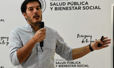 El Dr. Guillermo Sequera, durante la conferencia de prensa que brindó este viernes. Foto: Prensa Salud