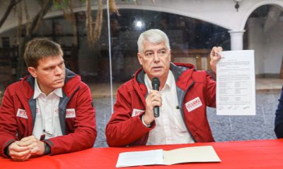 Juan Manuel Brunetti (izquierda) y Arnoldo Wiens (derecha). Foto: Gentileza