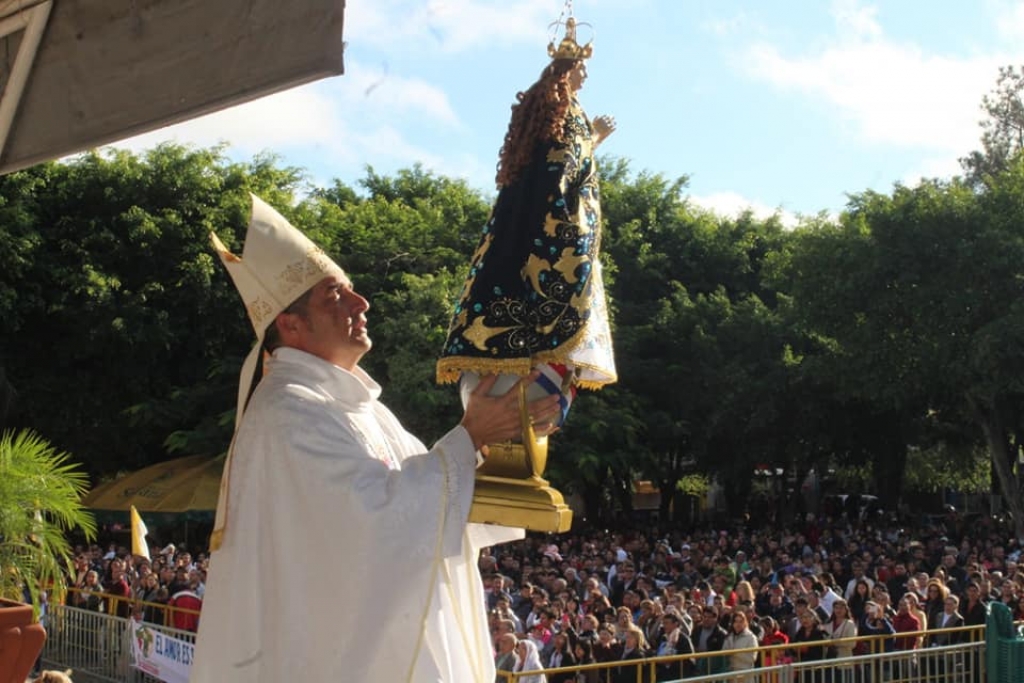 Monseñor Gabriel Escobar en la misa de Caacupé. Foto: ANS