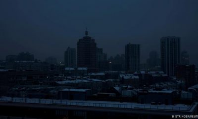 Kiev, durante el apagón provocado por los bombardeos rusos contra infraestructuras críticas el pasado miércoles. Foto: DW.