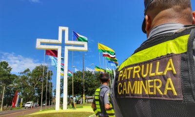 Agente de la Patrulla Caminera durante el Operativo Caacupé. Foto: Jorge Lombardo.