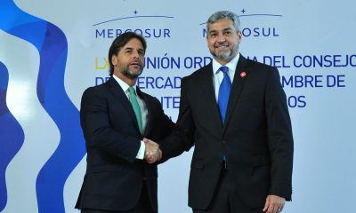 Presidente Mario Abdo Benítez con su par Luis Lacalle Pou de Uruguay. Foto: Gentileza