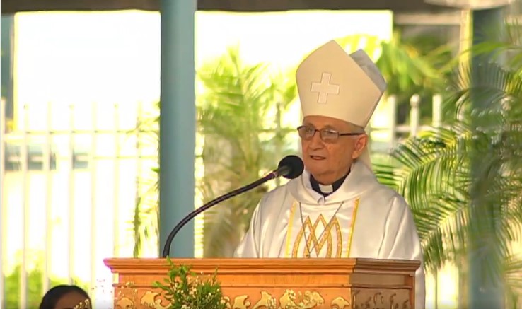 Monseñor Claudio Giménez. Foto: Basílica Santuario Nuestra Señora de los Milagros de Caacupé