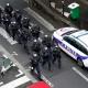 Varios agentes de policía en París, Francia. Foto: Infobae
