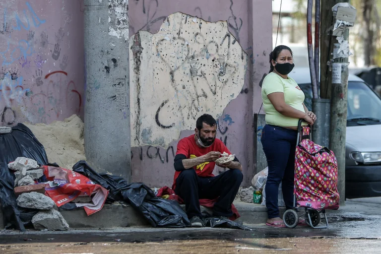 Uruguay es uno de los países de Latinoamérica con menor porcentaje de población viviendo bajo la línea de pobreza. Foto: Infobae