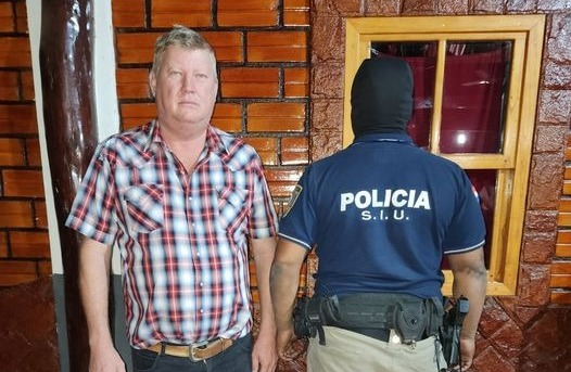 Uno de los hombres detenidos. Foto: Ministerio Público.