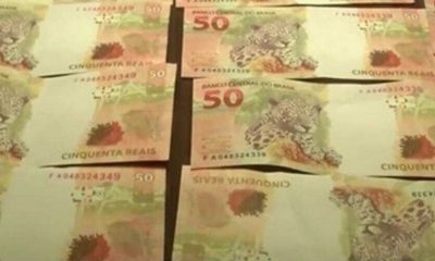 El hombre compró con billetes falsos. imagen ilustrativa
