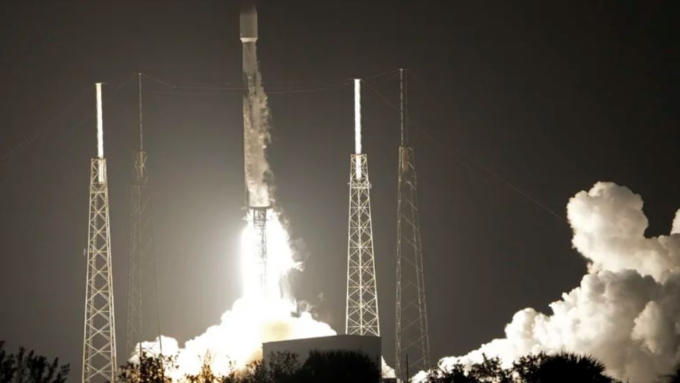 Un módulo de la firma ispace despegó desde Florida en un cohete de SpaceX.. Foto: Infobae