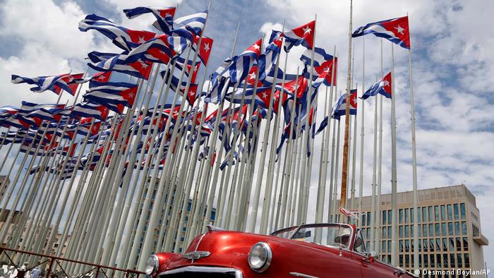 Banderas de Cuba. Foto: DW