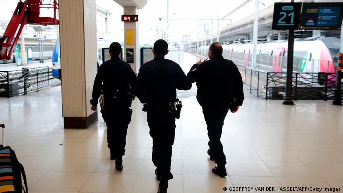 Presencia policial en la Gare du Nord de París. Foto: DW