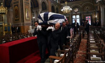 Funeral de Constantino II. Foto: DW