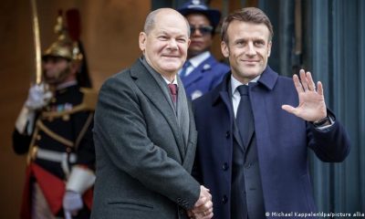 Olaf Scholz y Emmanuel Macron en París. Foto: dw.