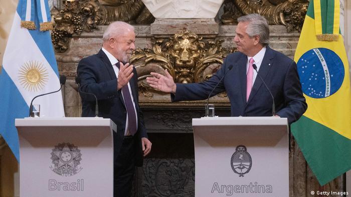 El presidente brasileño realiza la primera visita de Estado de su nuevo mandato a Argentina. Foto: DW.