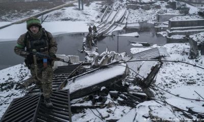 Soldados ucranianos regresan de la línea del frente en Bajmut 29.01.2023. Foto: DW