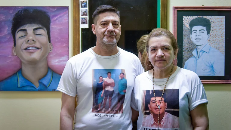 Silvino y Graciela Báez Sosa, los padres de Fernando. Foto: Infobae