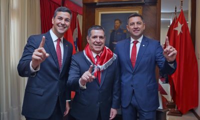 Santiago Peña, Horacio Cartes y Pedro Alliana. Foto: Gentileza