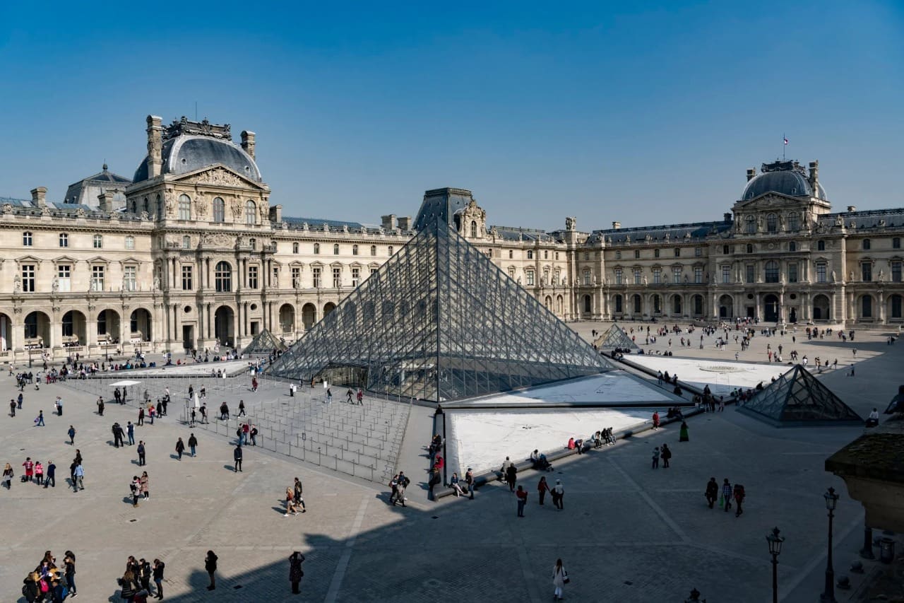 Museo del Louvre, París