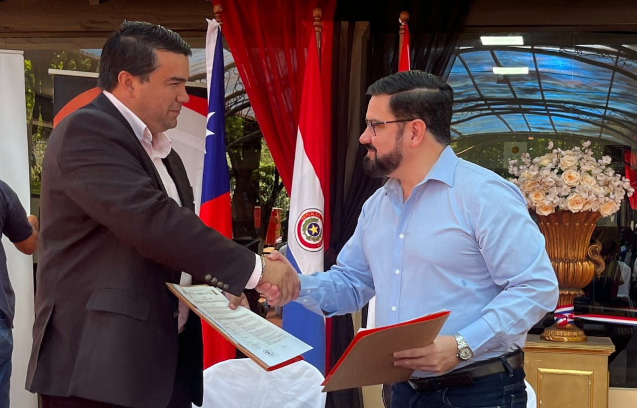 Inauguración de la Biblioteca Pública Municipal de Minga Guazú. Cortesía