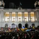 Cientos de manifestantes se reunieron en Sao Paulo en defensa de la democracia. Foto: Infobae