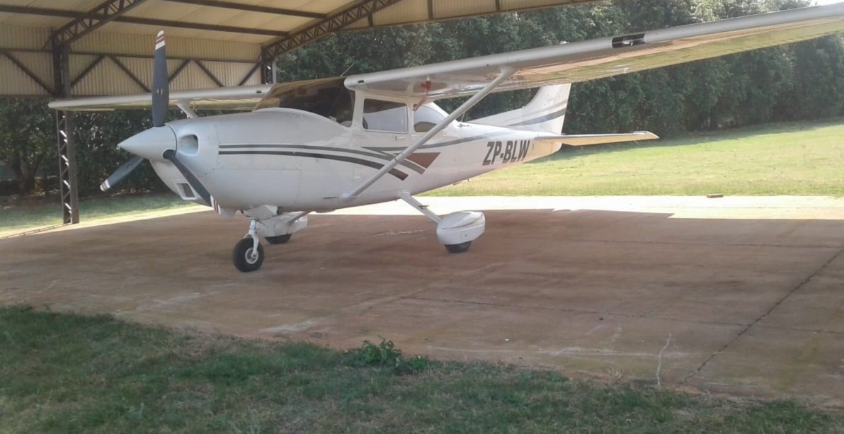 La avioneta de marca Cessna pertenece a Theodor Schellenberg. Foto: Gentileza.