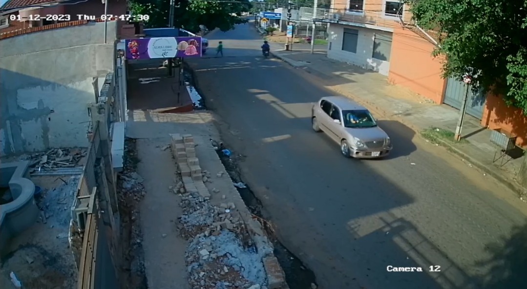 Momento exacto en que ocurrió el impacto. Foto: captura