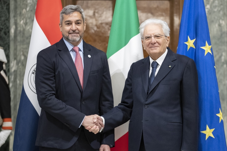 El presidente Mario Abdo Benítez fue recibido por su par de Italia, Sergio Mattarella. Foto; Presidencia de Italia.