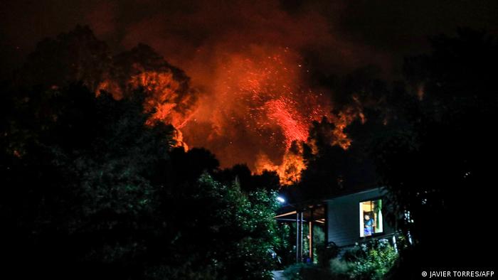 Imagen del incendio forestal en Santa Juana, provincia de Concepción, Chile. Foto: DW