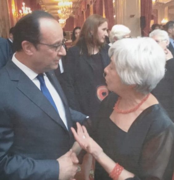 Sara Delicia Villagra-Batoux con el presidente francés François Hollande. Cortesía