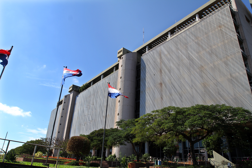 Edificio del Banco Central del Paraguay. Foto: Gentileza.