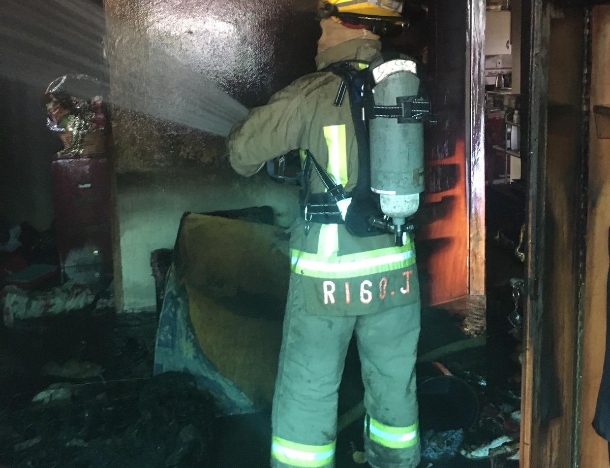 Incendio consume una vivienda en San Lorenzo. Foto: Gentileza