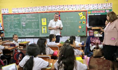 Clases en aulas paraguayas. Foto: MEC